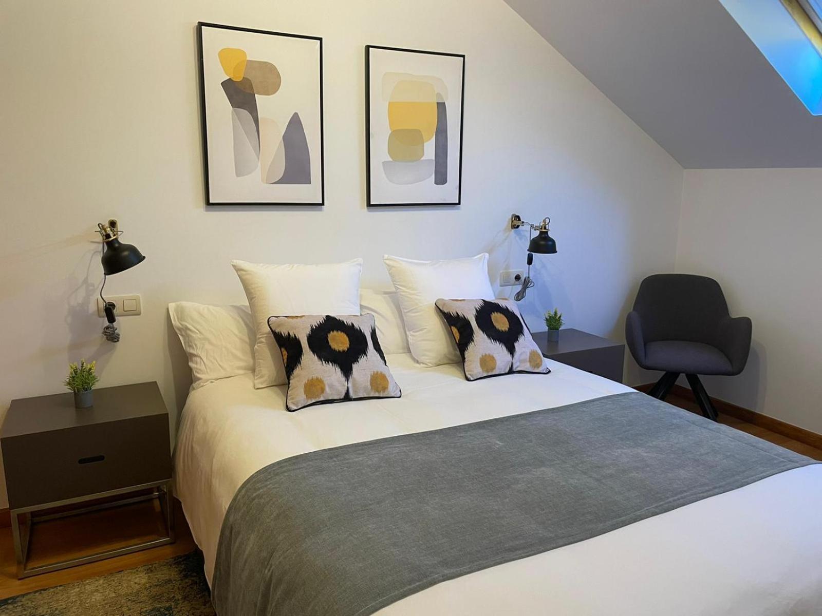 Apartamentos Ciudad Santiago Santiago de Compostela Zimmer foto