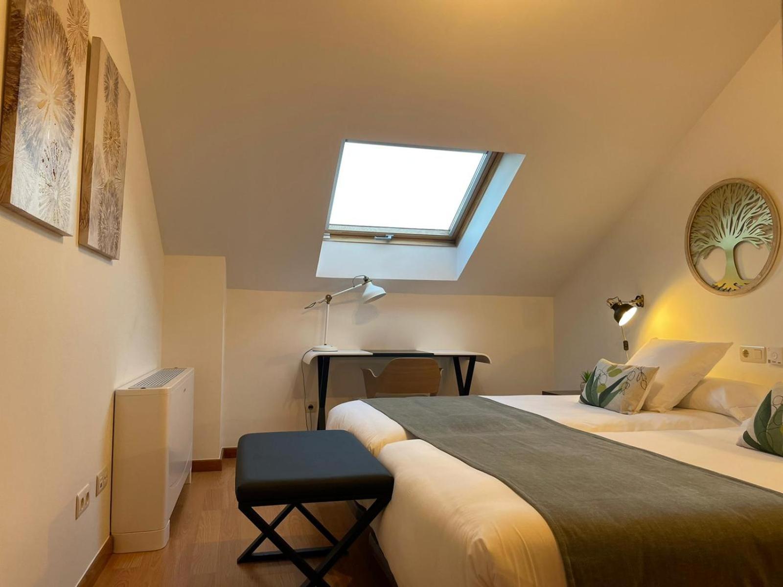 Apartamentos Ciudad Santiago Santiago de Compostela Zimmer foto
