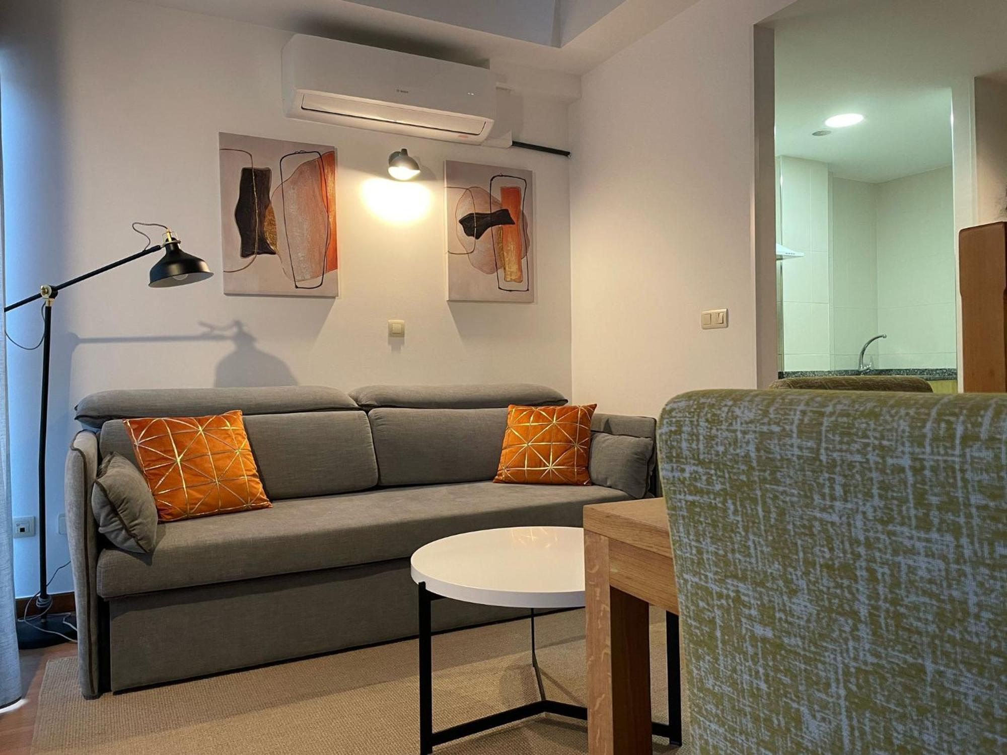 Apartamentos Ciudad Santiago Santiago de Compostela Exterior foto